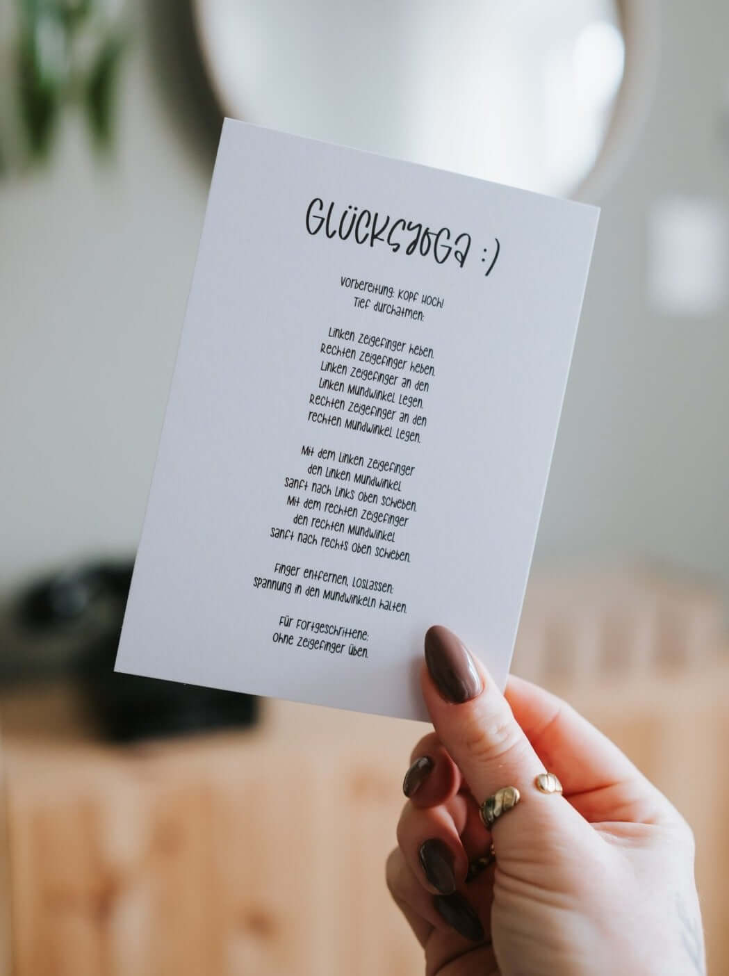 Glücksyoga · Postkarte
