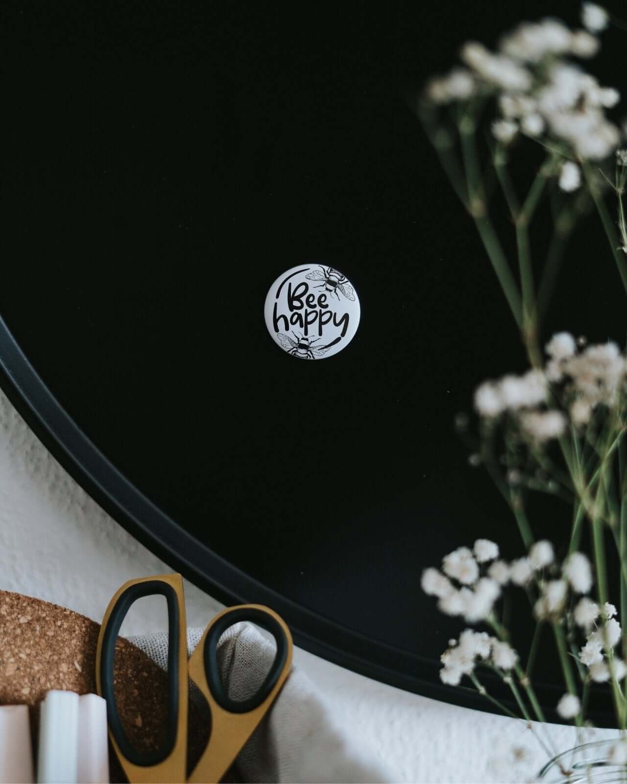 Bee happy · Magnet · klein