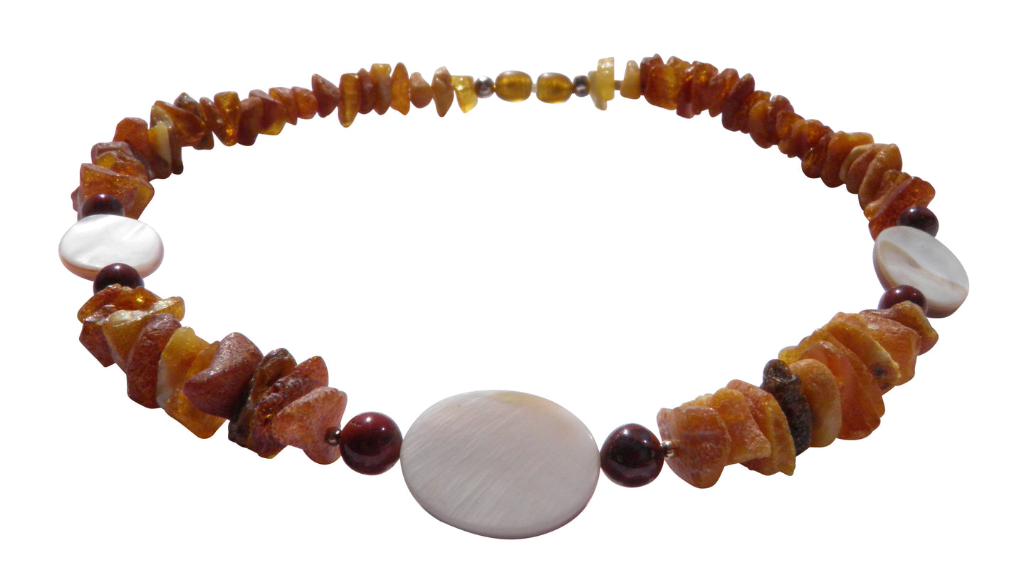 Hunde Bernsteinkette mit Jaspis und Muscheln Länge 39cm