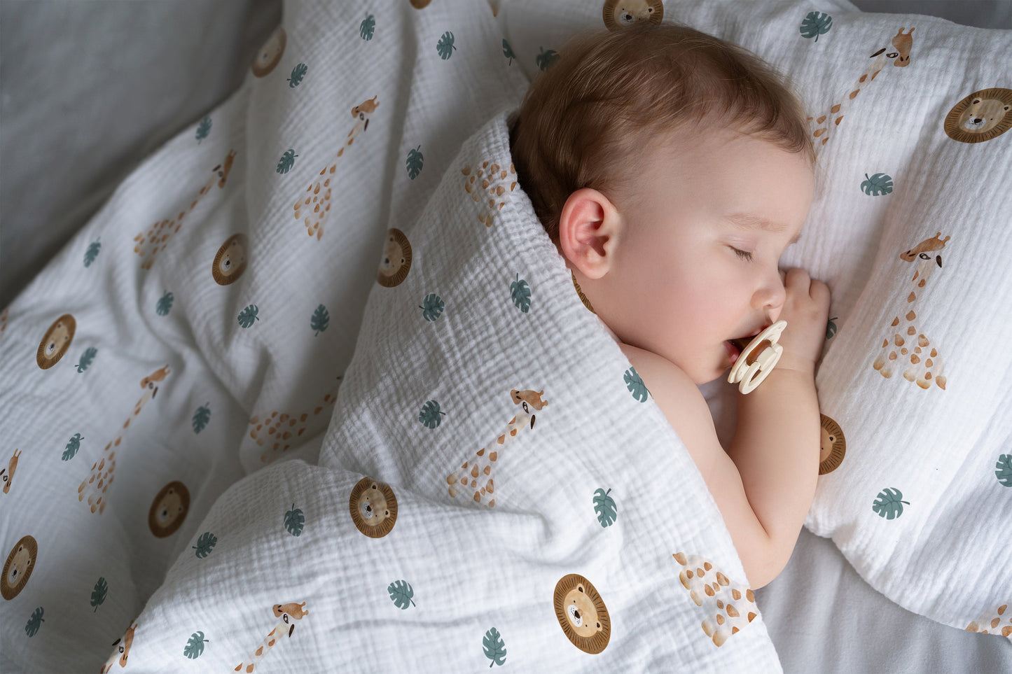 "Giraffe und Löwe" Premium Kinderbettwäsche