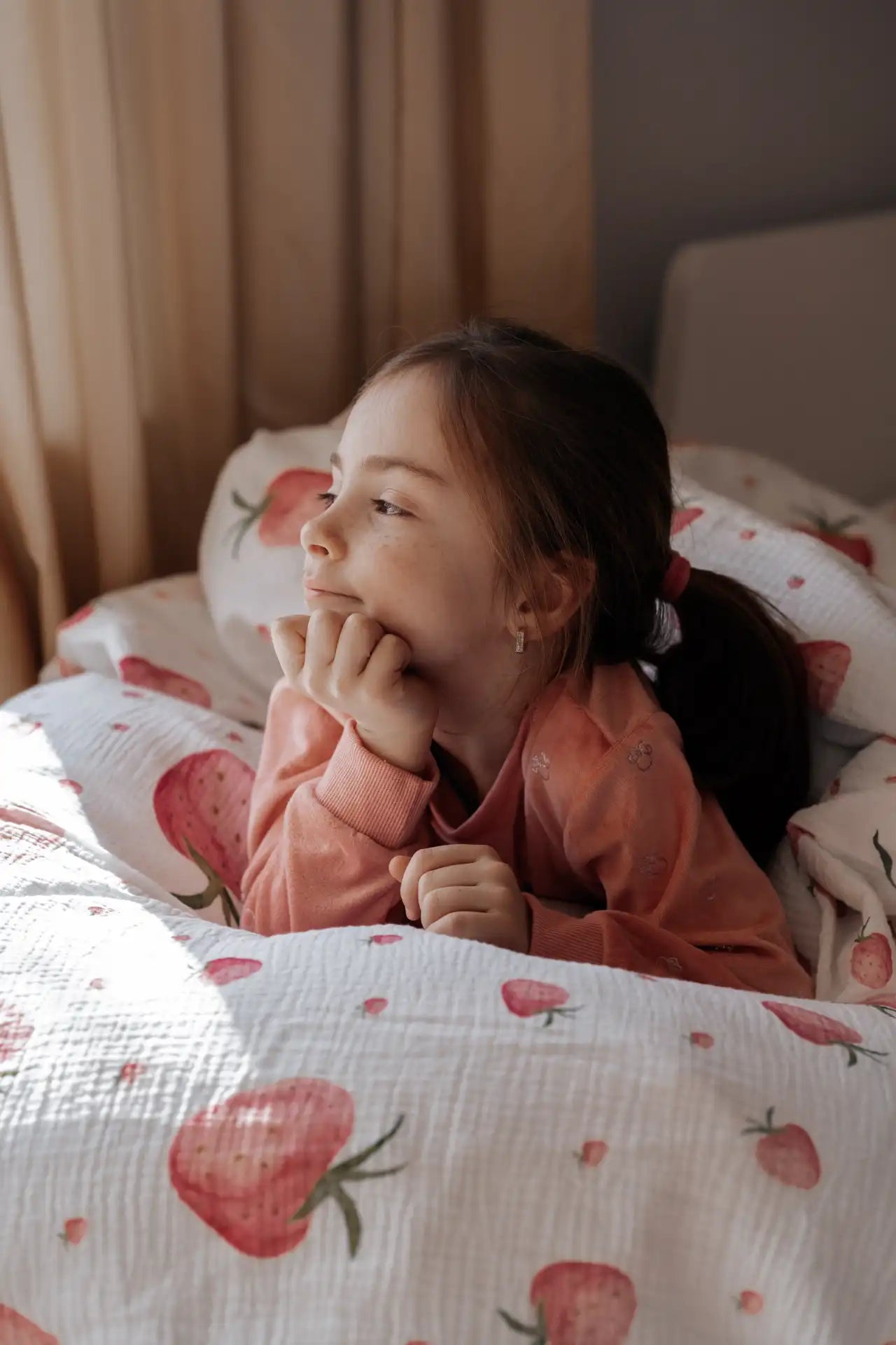“Erdbeeren” Premium Kinderbettwäsche