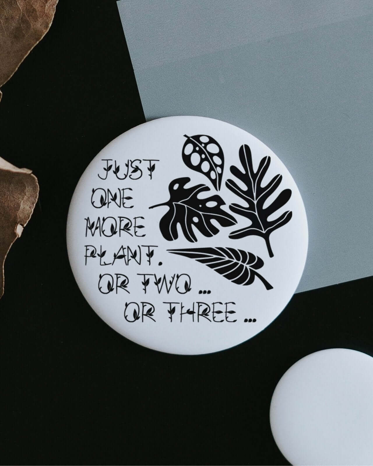 Just one more plant · Magnet · groß