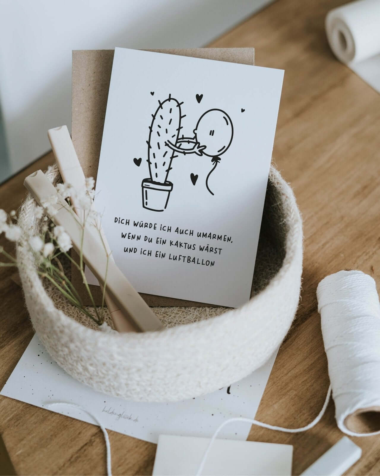 Kaktus und Luftballon · Postkarte