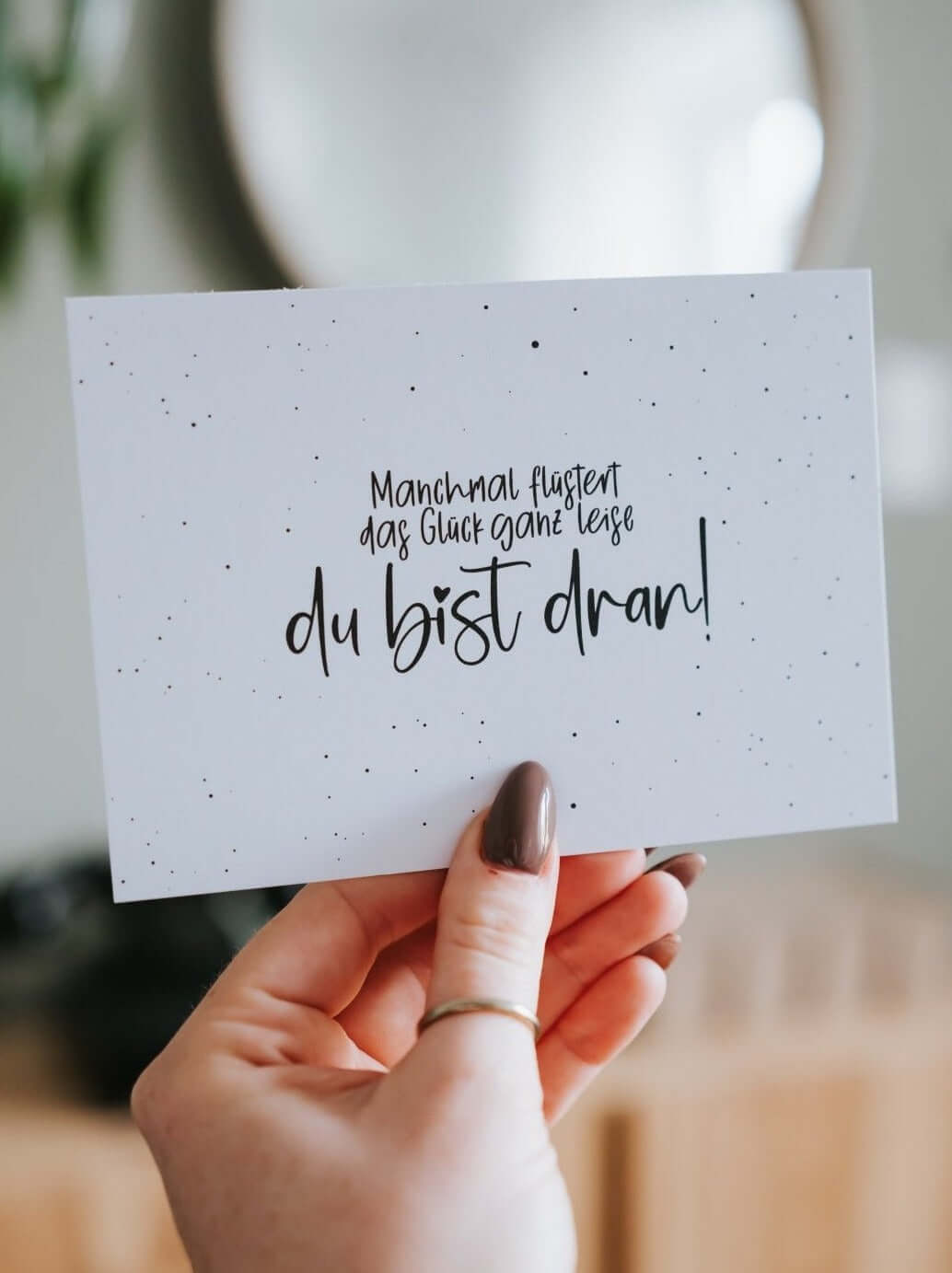 Manchmal flüstert das Glück · Postkarte