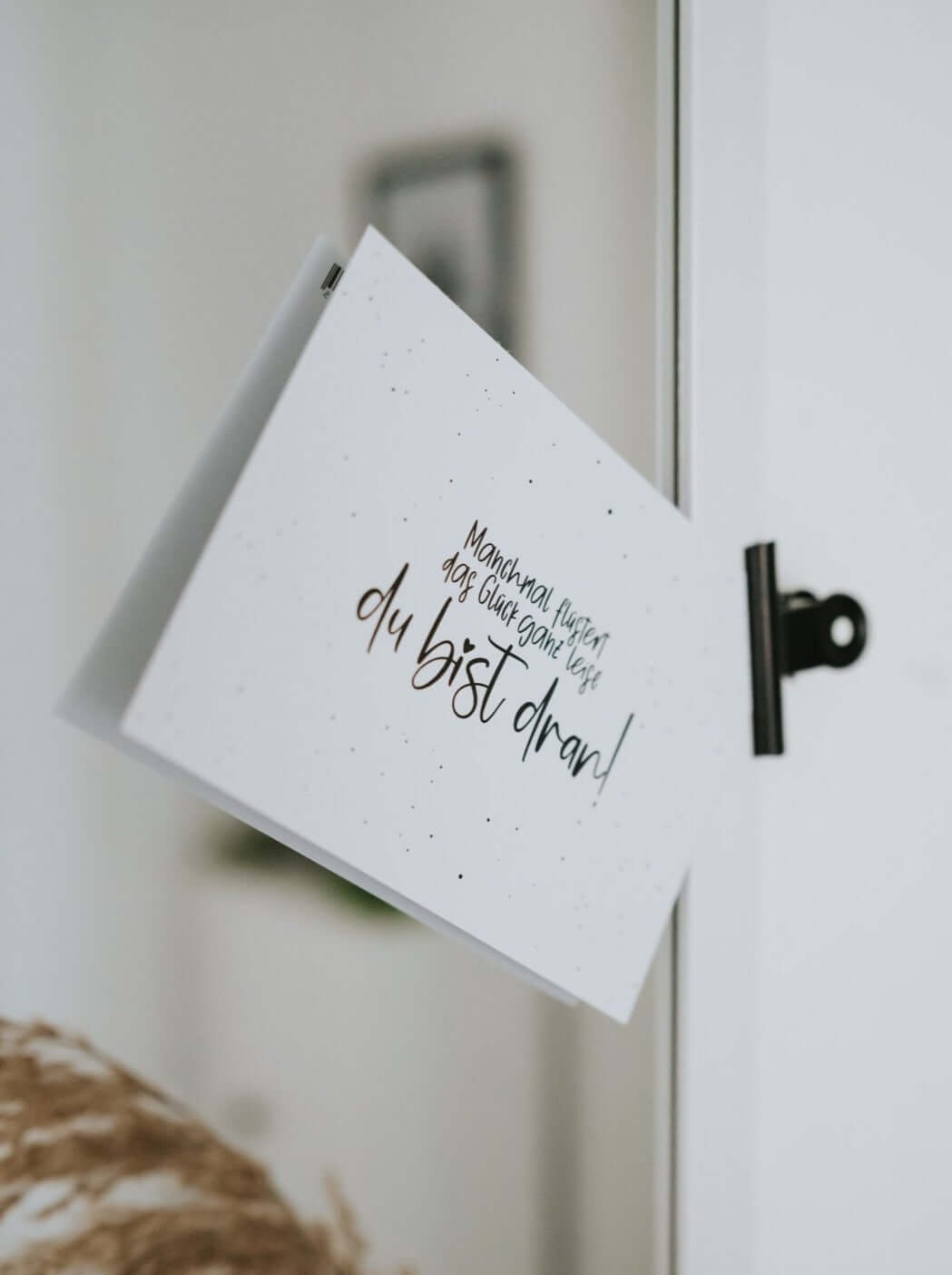 Manchmal flüstert das Glück · Postkarte