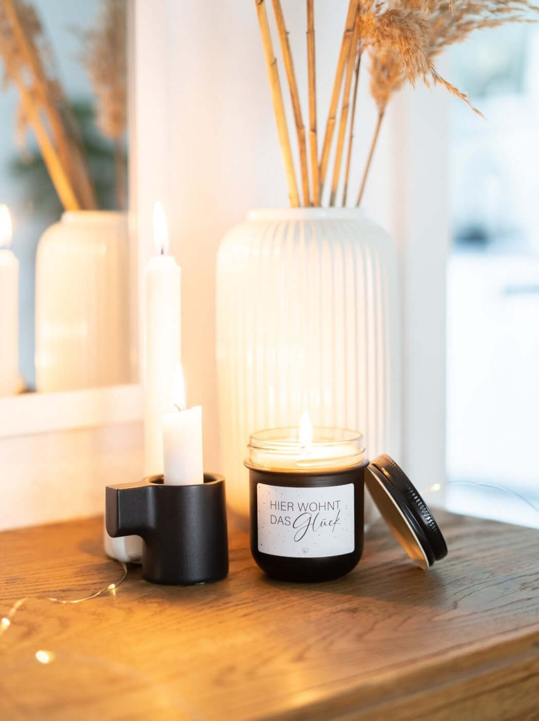 Hier wohnt das Glück · Kerze