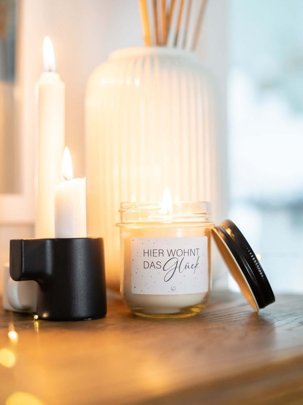 Hier wohnt das Glück · Kerze