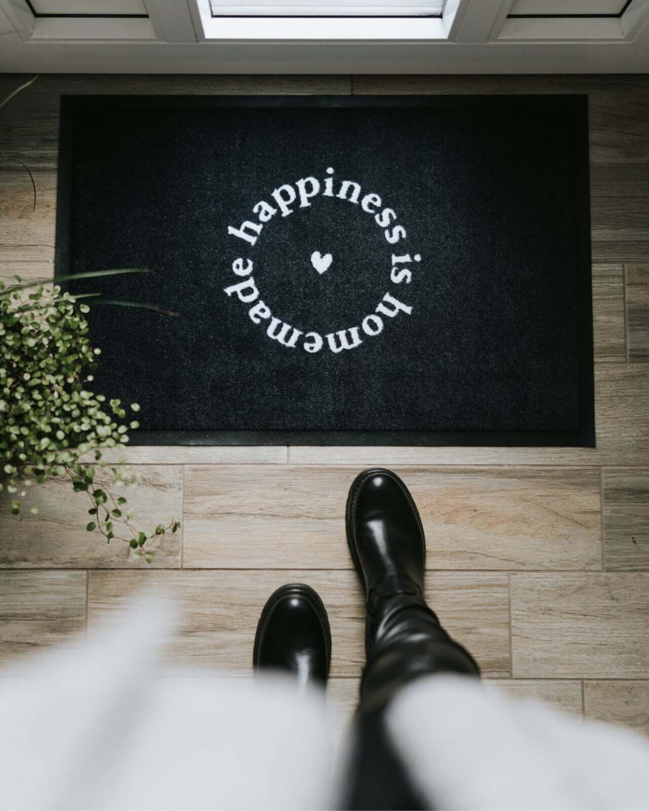 Happiness · Fußmatte