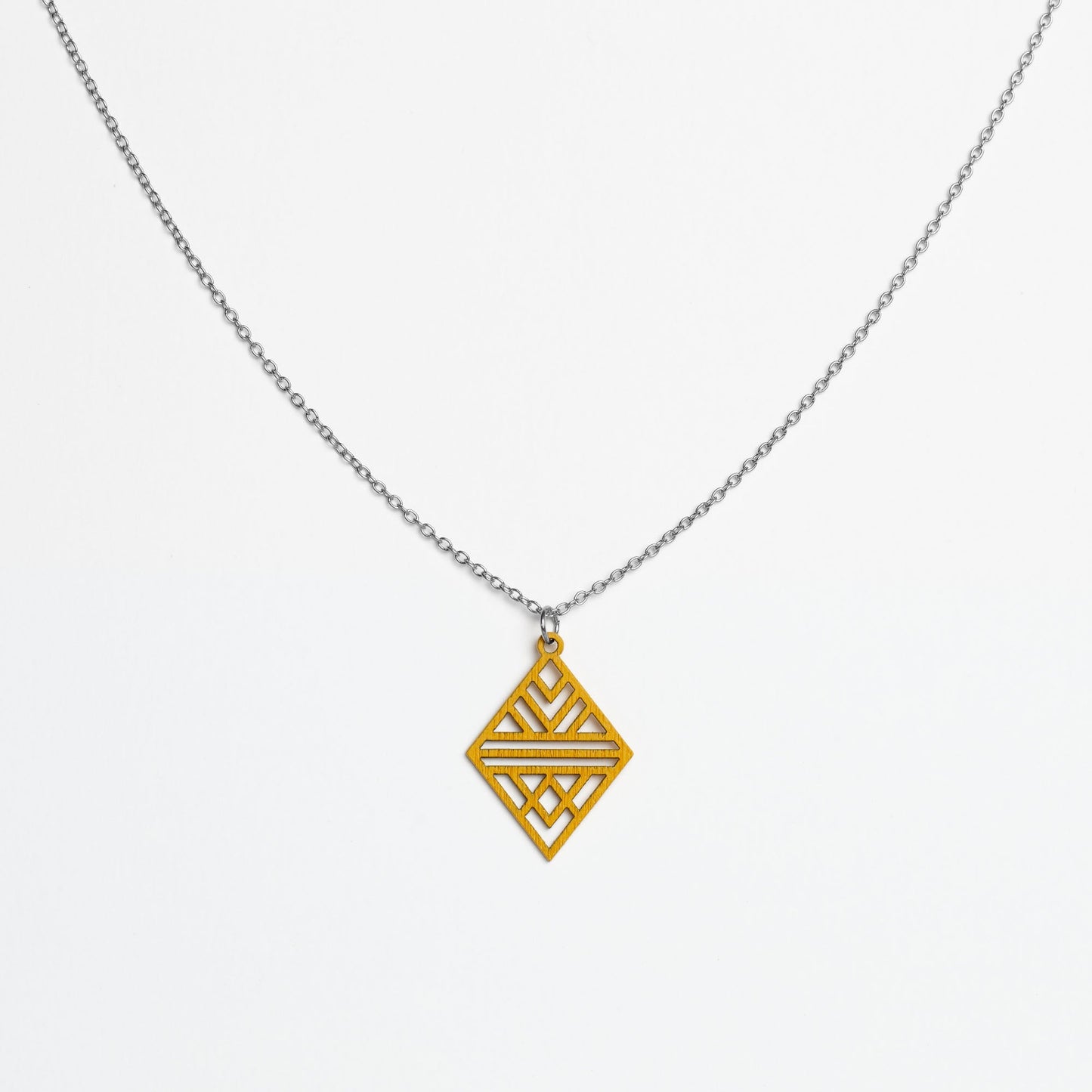 Halskette mit Holzanhänger - 'Tribal Echo'