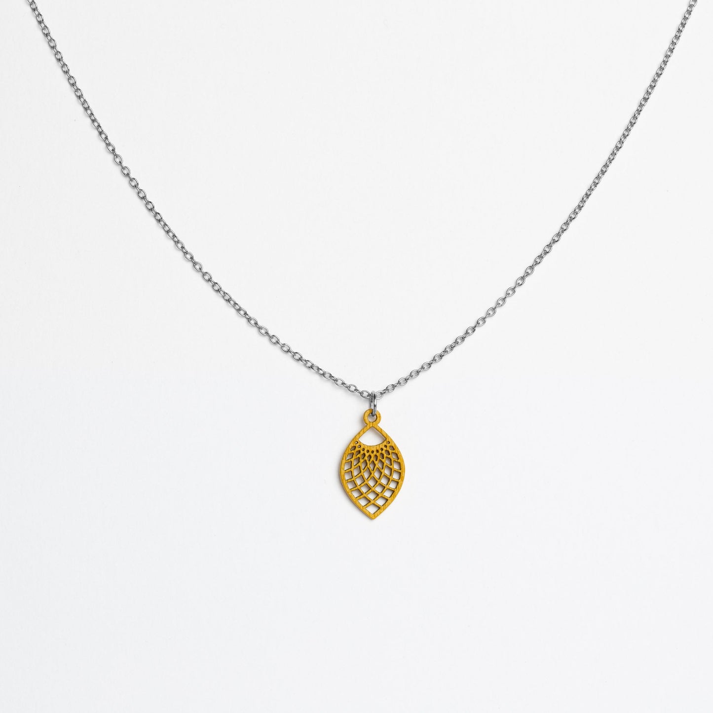 Halskette mit Holzanhänger - 'Leaf'