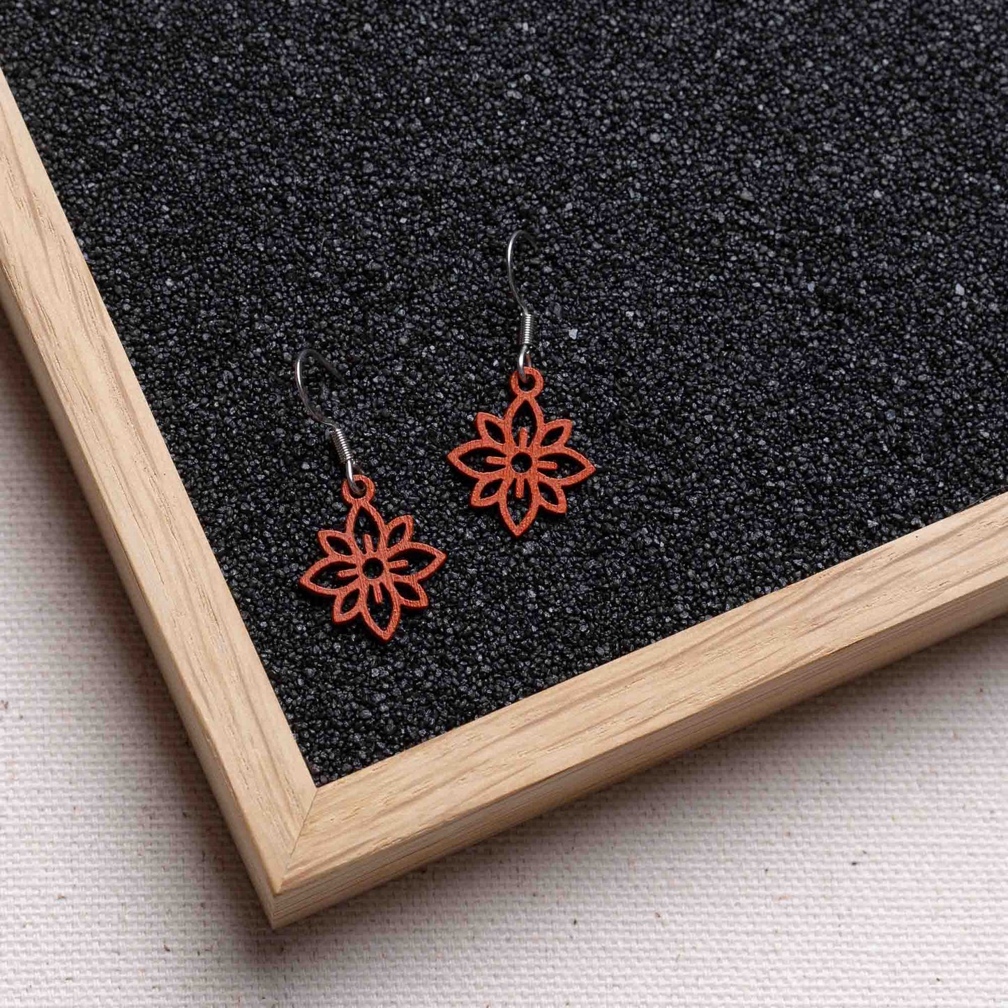Ohrringe / Ohrhänger aus Holz | Flower mini