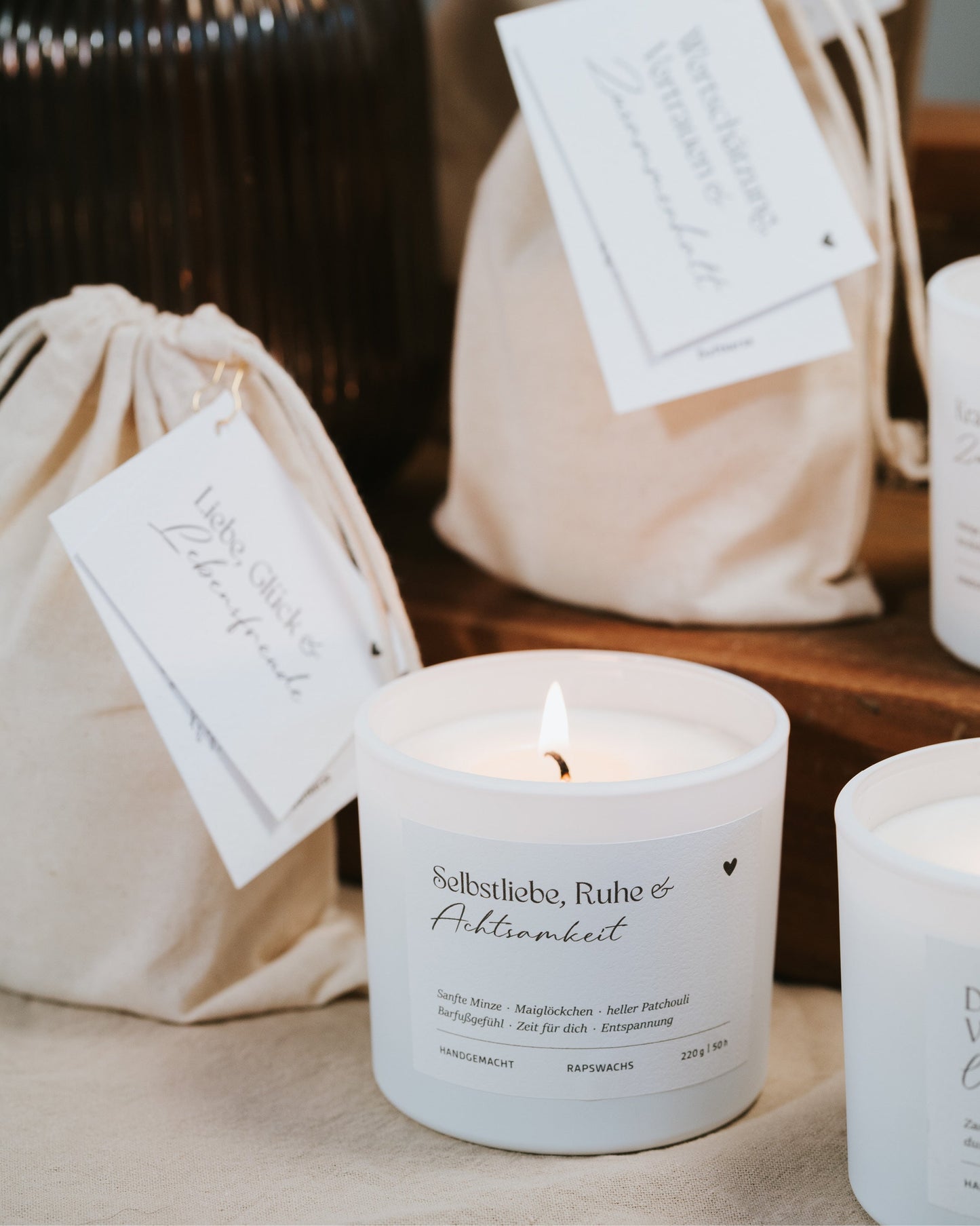 Selbstliebe, Ruhe und Achtsamkeit · Duftkerze