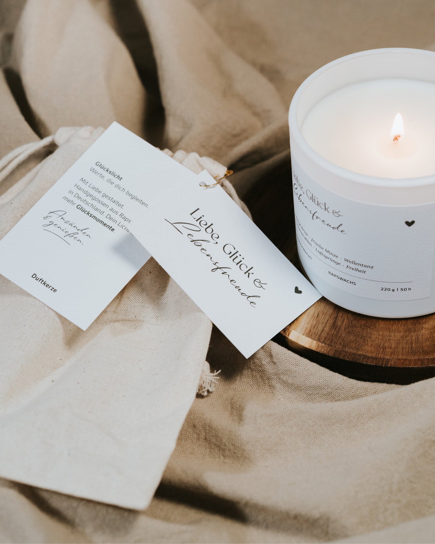 Liebe, Glück und Lebensfreude · Duftkerze