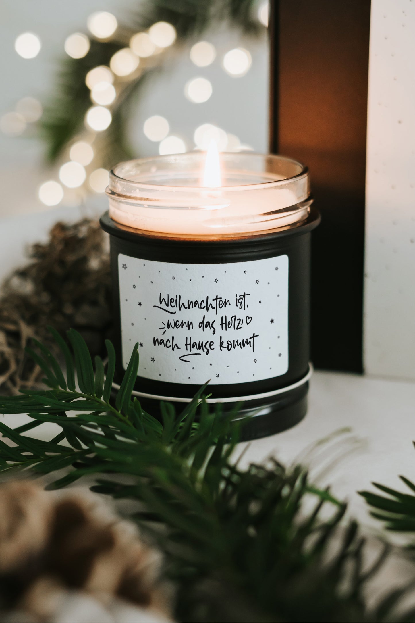Weihnachten ist · Kerze