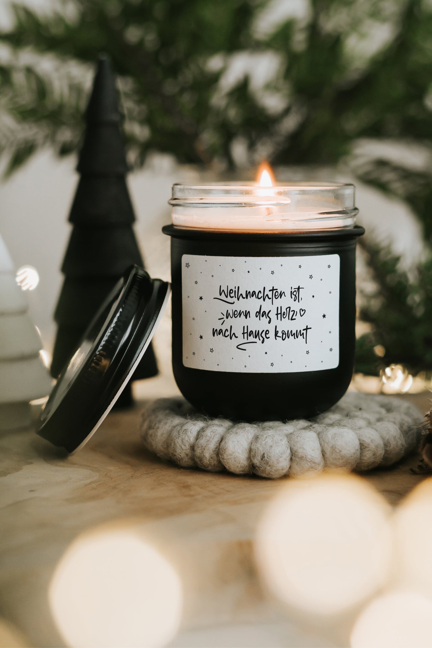 Weihnachten ist · Kerze